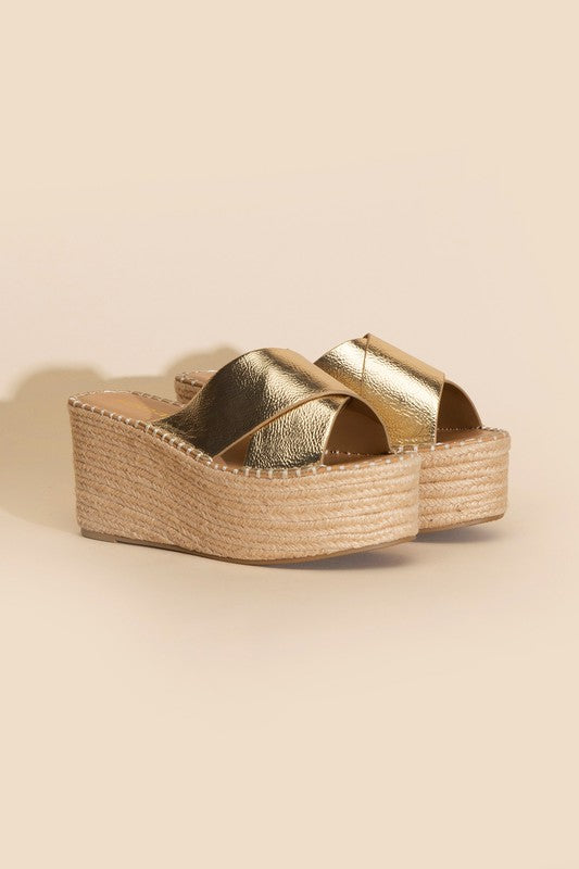 Shoes: PARTNER-S RAFFIA PLATFORM SLIDES