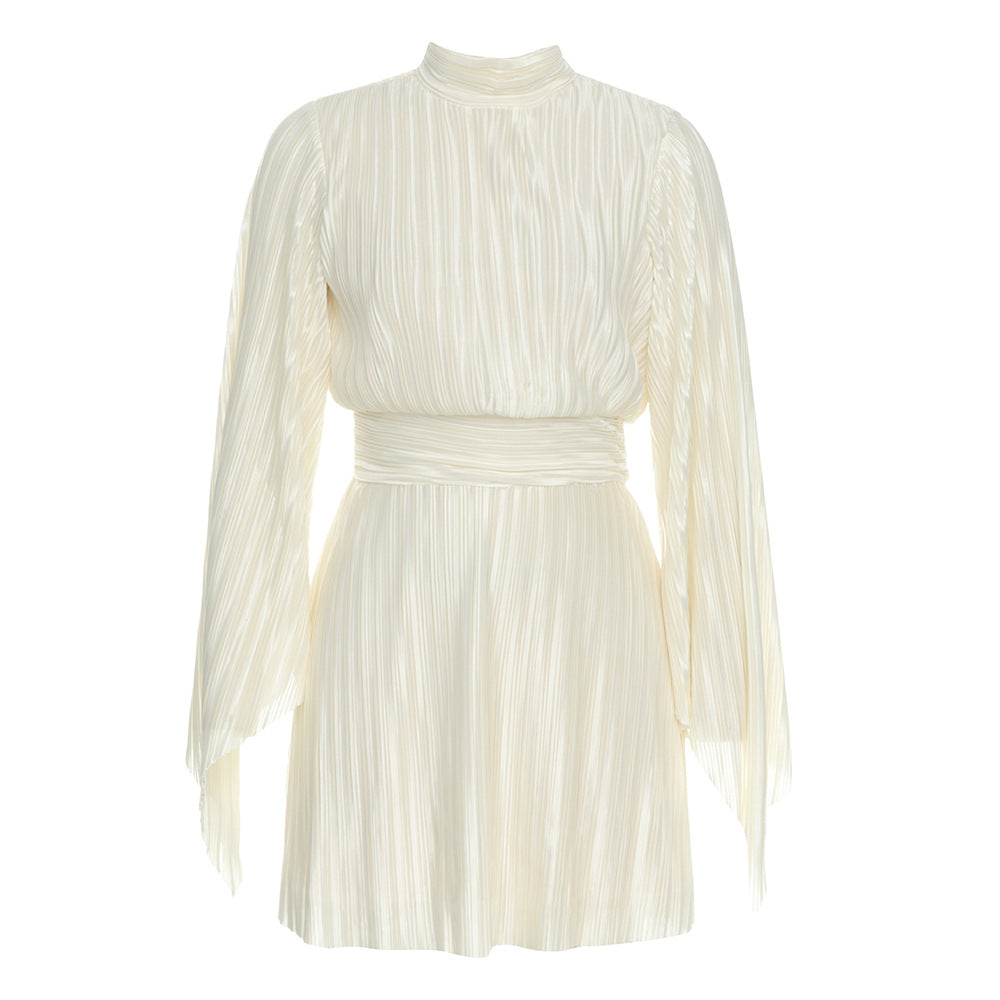 Dresses: Round Neck Simple Pleated Horn Long Sleeve Dress
