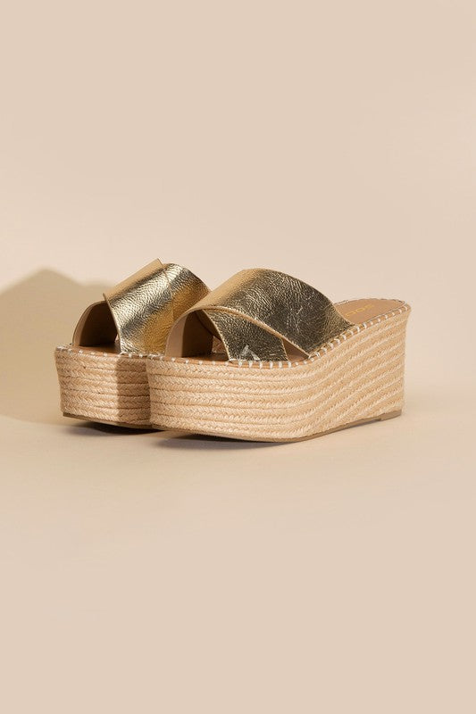 Shoes: PARTNER-S RAFFIA PLATFORM SLIDES