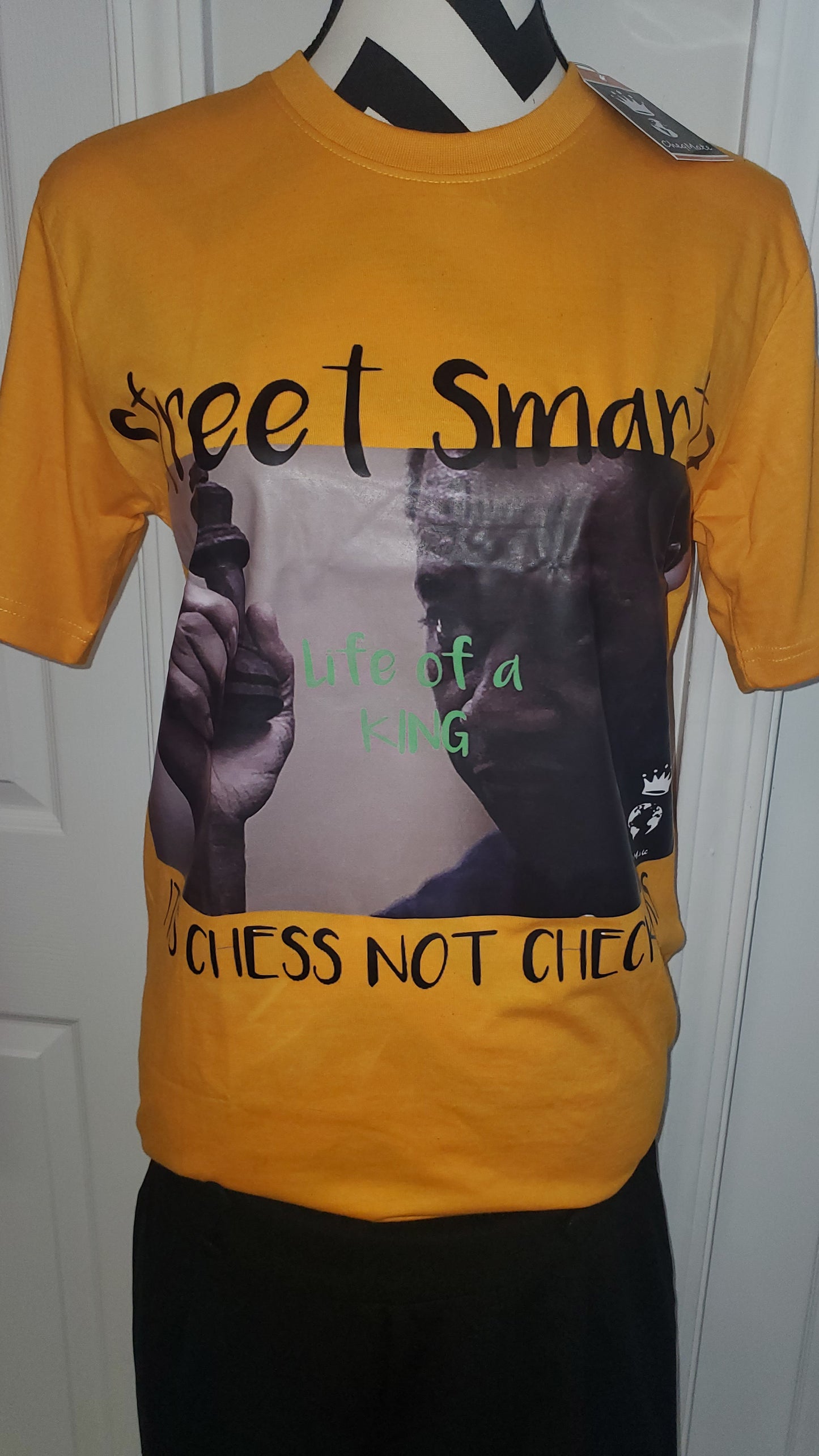 Mens: CheqMate Fashion: Street Smartz Life of a King