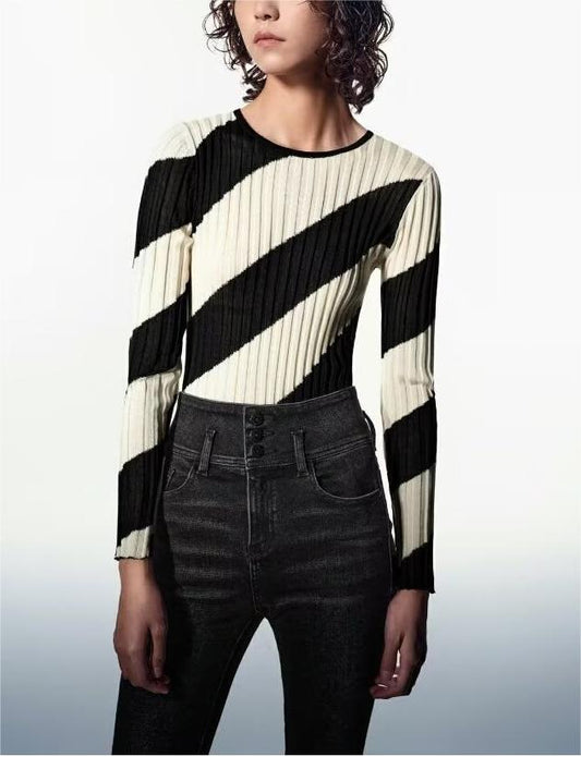 Tops: Contrast Color Bottoming Slim Sweater Women